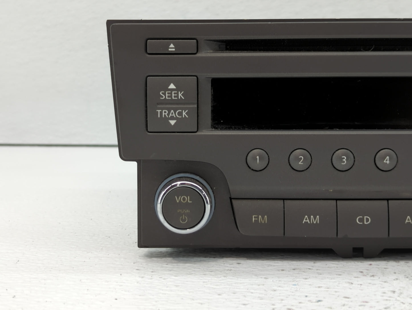 2013-2014 Nissan Sentra Radio AM FM Cd Player Receiver Replacement P/N:28185 3RA2A Fits Fits 2013 2014 OEM Used Auto Parts -