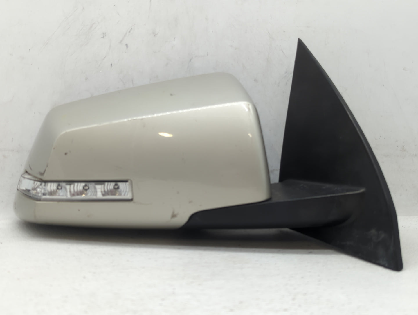 2013-2015 Nissan Sentra Passenger Side View Mirror - Right Door Mirror OEM Used - Oemusedautoparts1.com