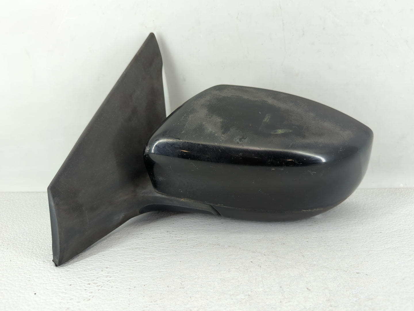 2013-2015 Nissan Sentra Driver Side View Mirror - Left Door Mirror OEM Used - Oemusedautoparts1.com