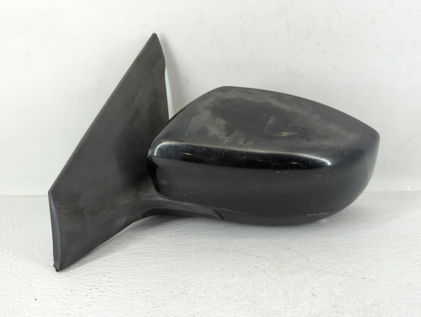 2013-2015 Nissan Sentra Driver Side View Mirror - Left Door Mirror OEM Used - Oemusedautoparts1.com