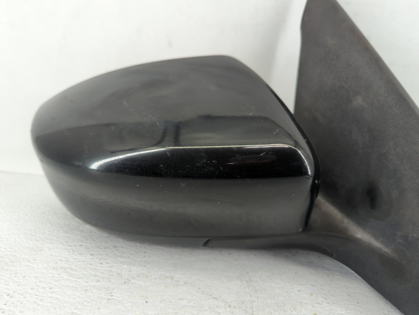 2013-2015 Nissan Sentra Passenger Side View Mirror - Right Door Mirror OEM Used - Oemusedautoparts1.com