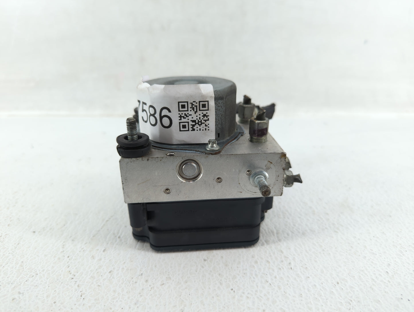 2013-2014 Nissan Sentra ABS Pump Control Module Replacement P/N:47660 3SG0A Fits Fits 2013 2014 OEM Used Auto Parts - Oemuse