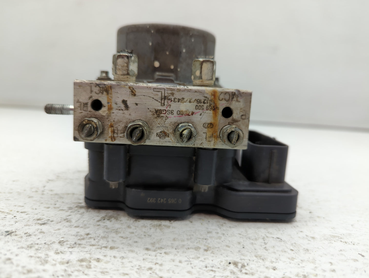 2013-2014 Nissan Sentra ABS Pump Control Module Replacement P/N:47660 3SG0C 47660 3SG0A Fits Fits 2013 2014 OEM Used Auto Pa