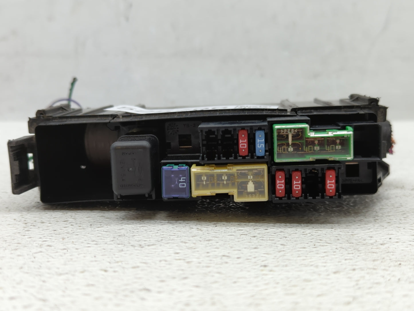 2013-2019 Nissan Sentra Fusebox Fuse Box Panel Relay Module P/N:24382 EW70B Fits Fits 2013 2014 2015 2016 2017 2018 2019 OEM