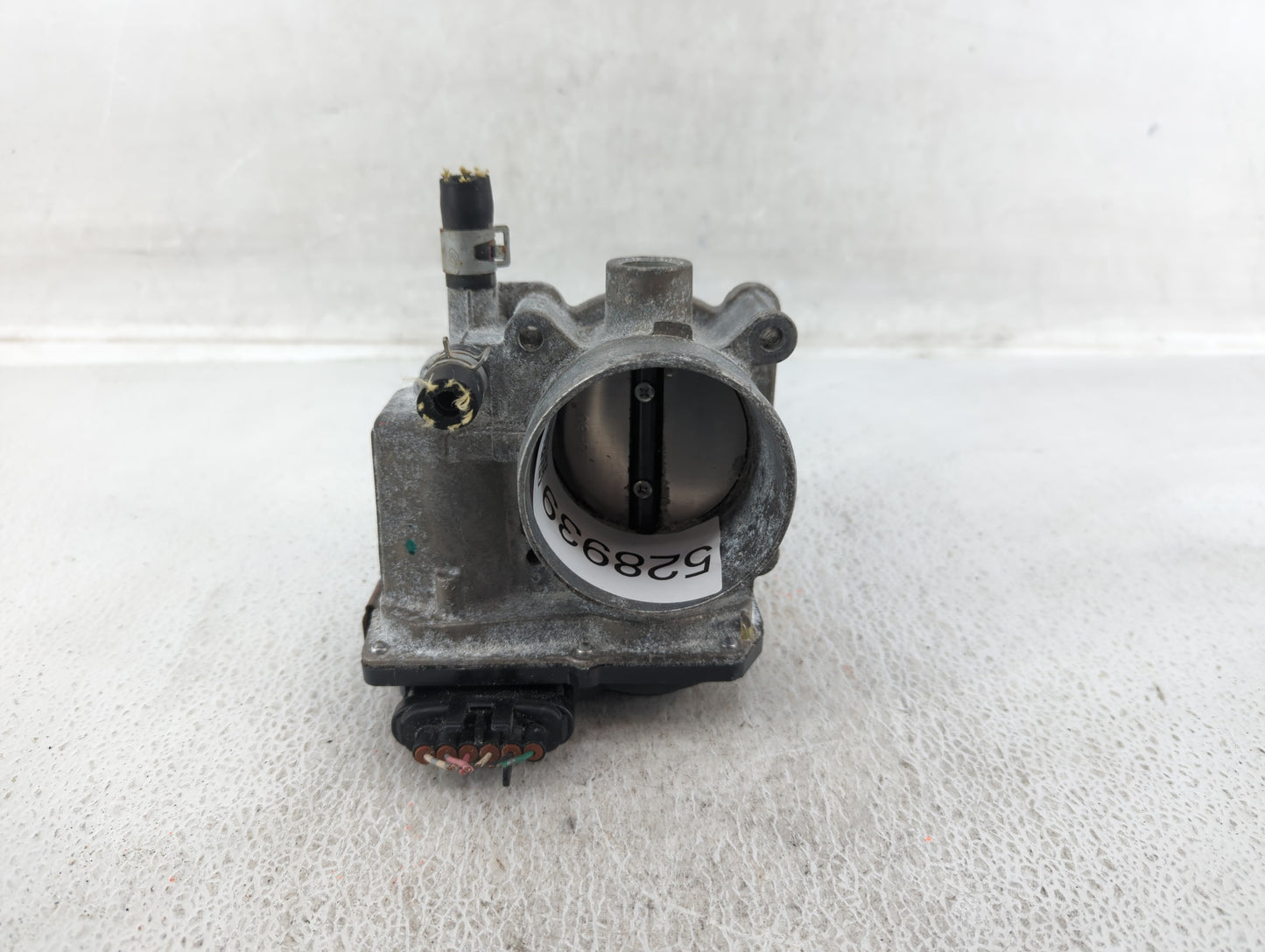 2013-2019 Nissan Sentra Throttle Body P/N:3RA60-01 A 3RA60-01 B Fits Fits 2013 2014 2015 2016 2017 2018 2019 OEM Used Auto P