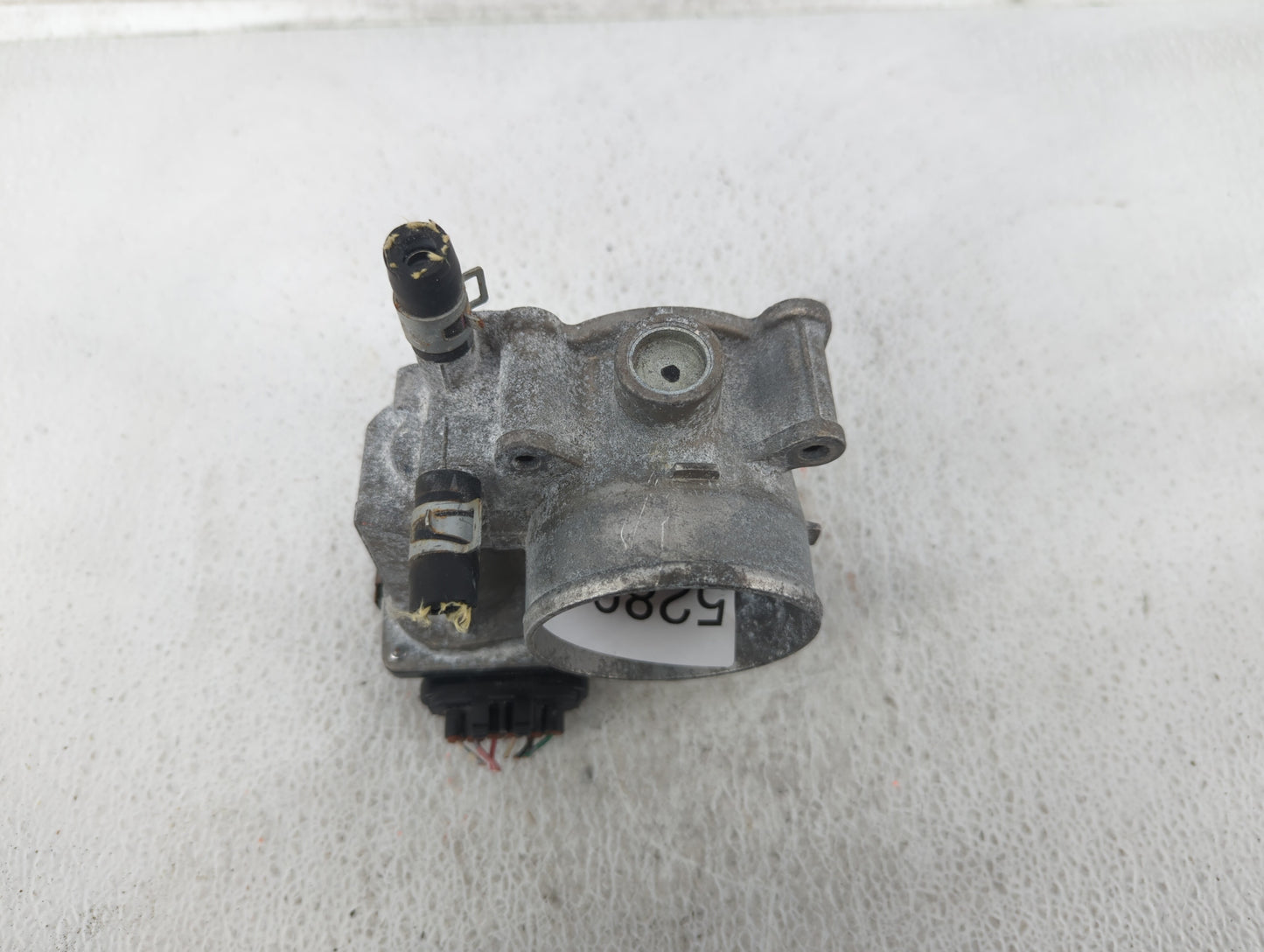 2013-2019 Nissan Sentra Throttle Body P/N:3RA60-01 A 3RA60-01 B Fits Fits 2013 2014 2015 2016 2017 2018 2019 OEM Used Auto P