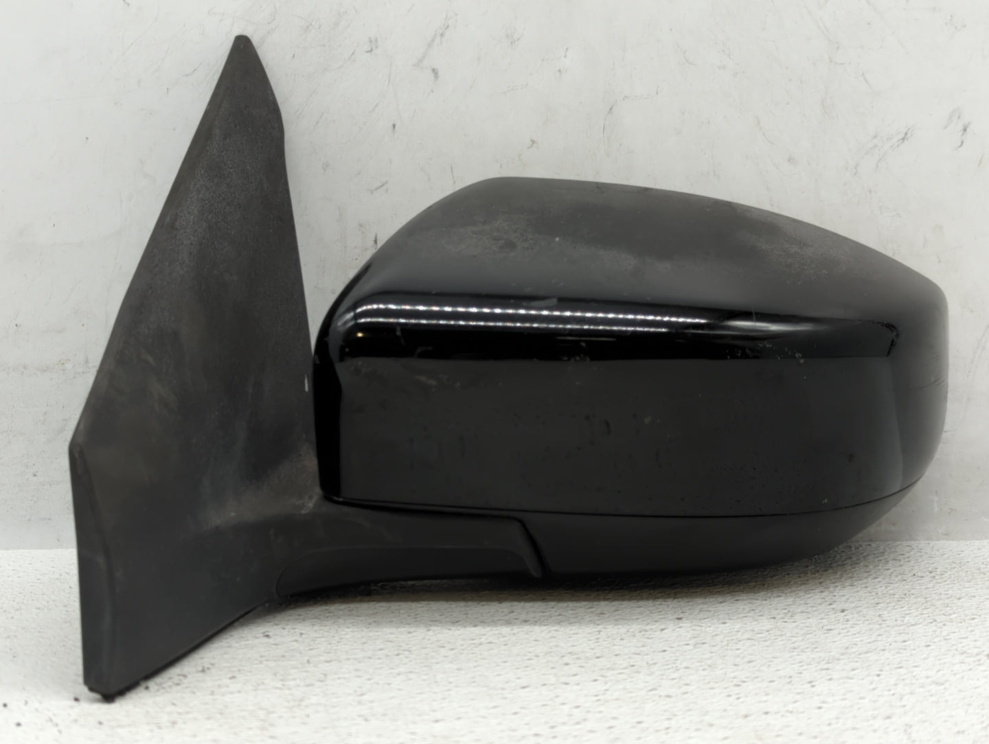 2013-2015 Nissan Sentra Driver Side View Mirror - Left Door Mirror OEM Used - Oemusedautoparts1.com