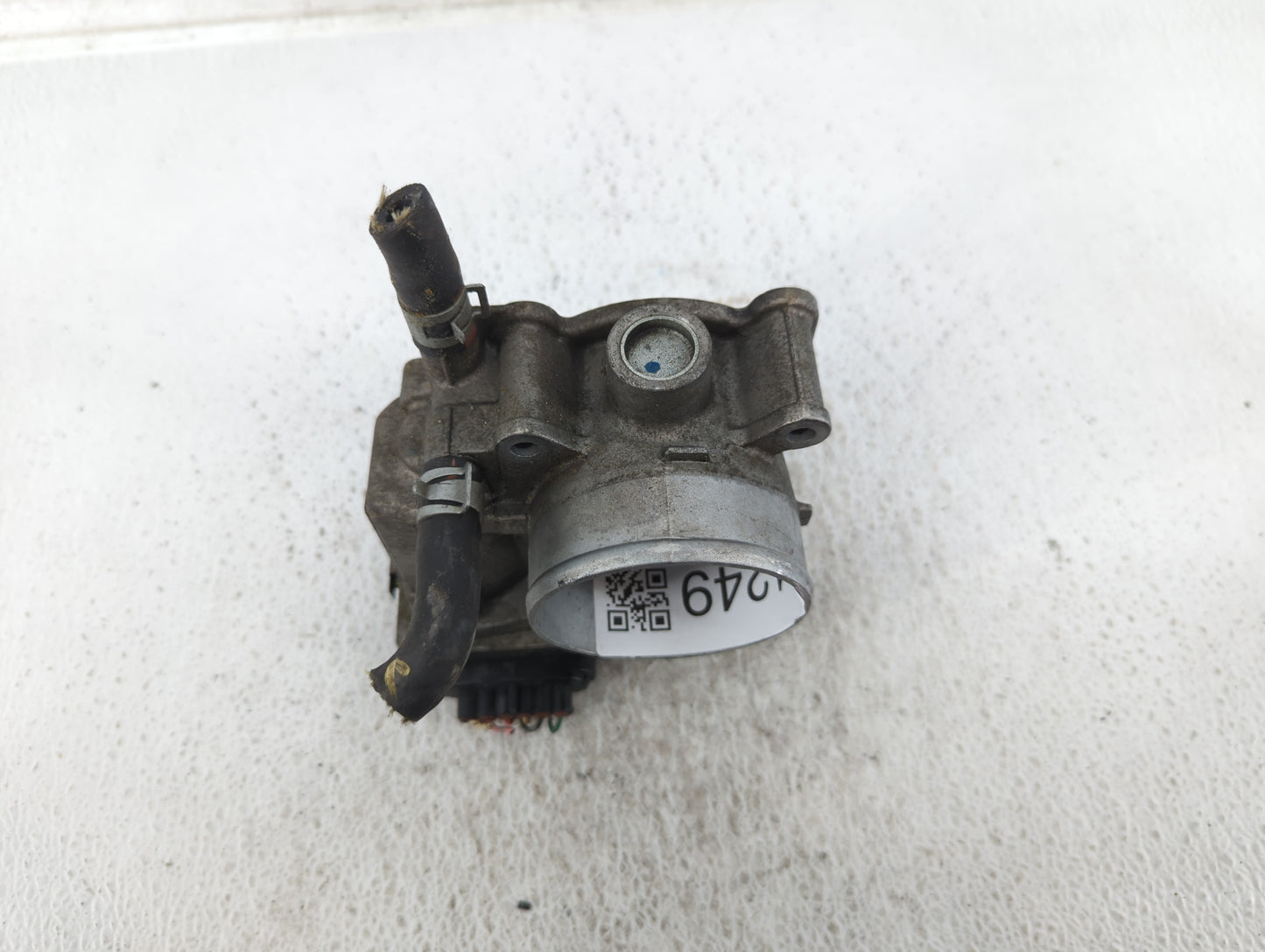 2013-2019 Nissan Sentra Throttle Body P/N:3RA60-01 A Fits Fits 2013 2014 2015 2016 2017 2018 2019 OEM Used Auto Parts - Oemu