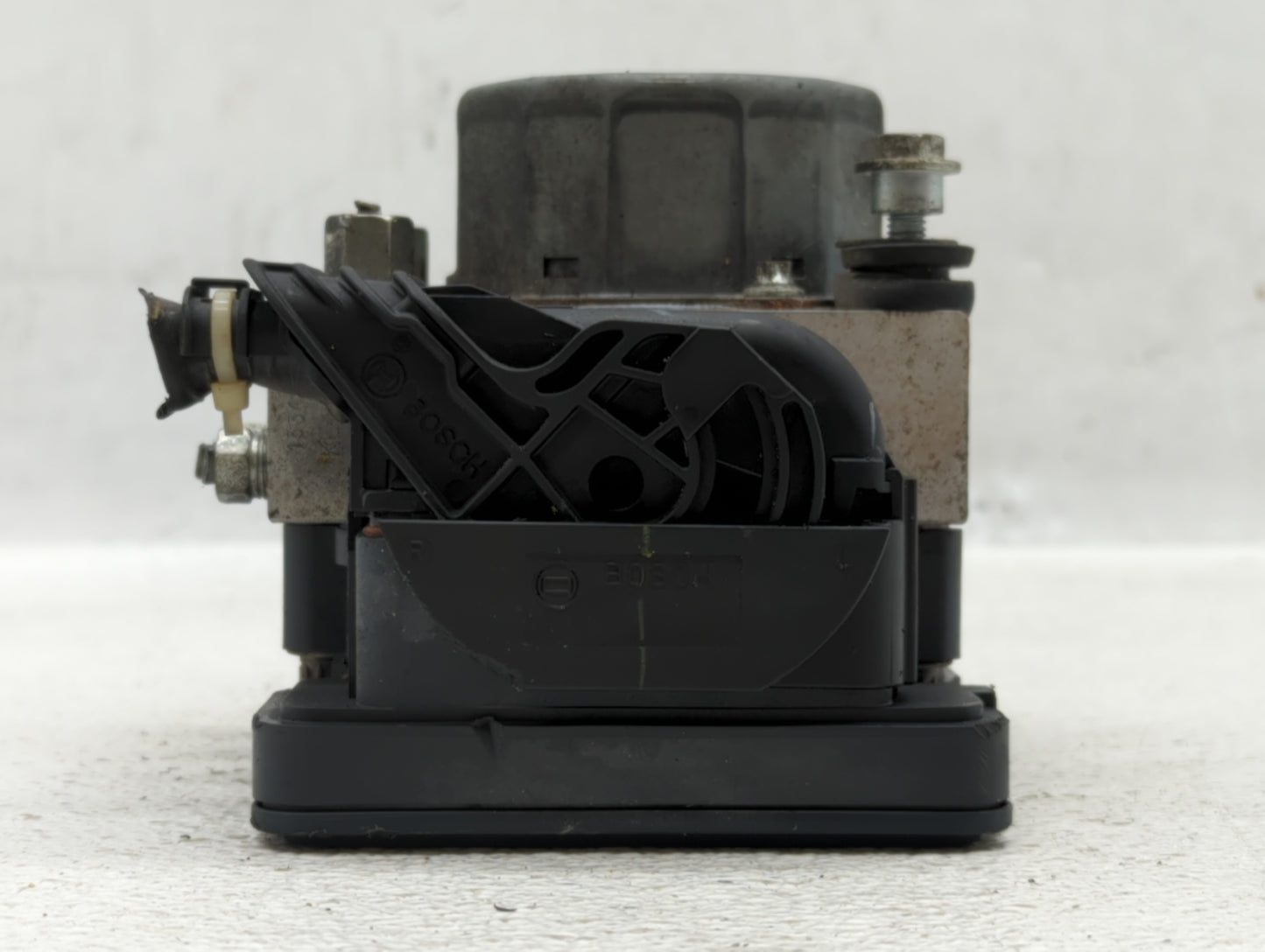 2013-2014 Nissan Sentra ABS Pump Control Module Replacement P/N:47660 3SG0C 47660 3SG0A Fits Fits 2013 2014 OEM Used Auto Pa