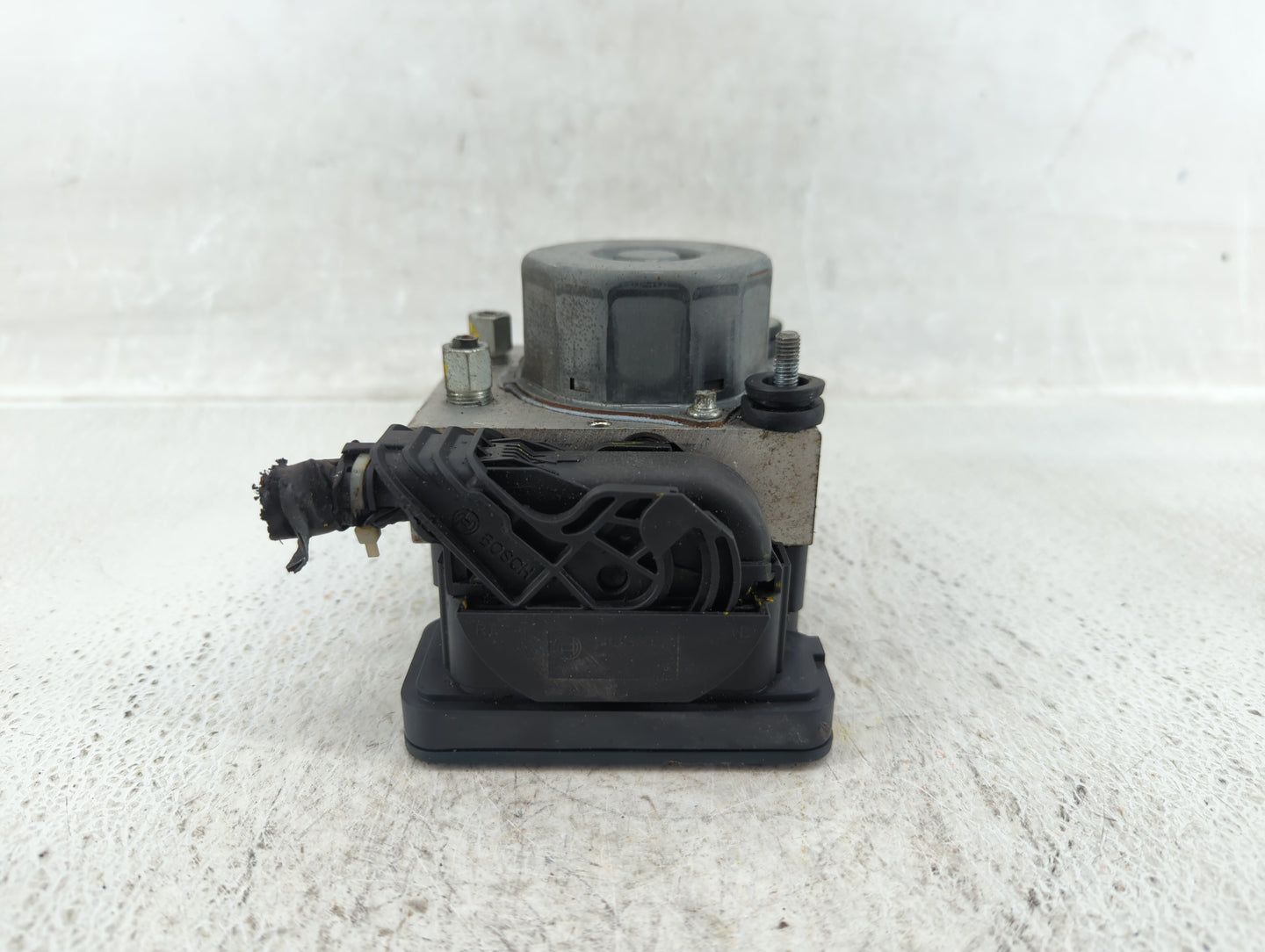 2013-2014 Nissan Sentra ABS Pump Control Module Replacement P/N:47660 3SG0C 47660 3SG0A Fits Fits 2013 2014 OEM Used Auto Pa