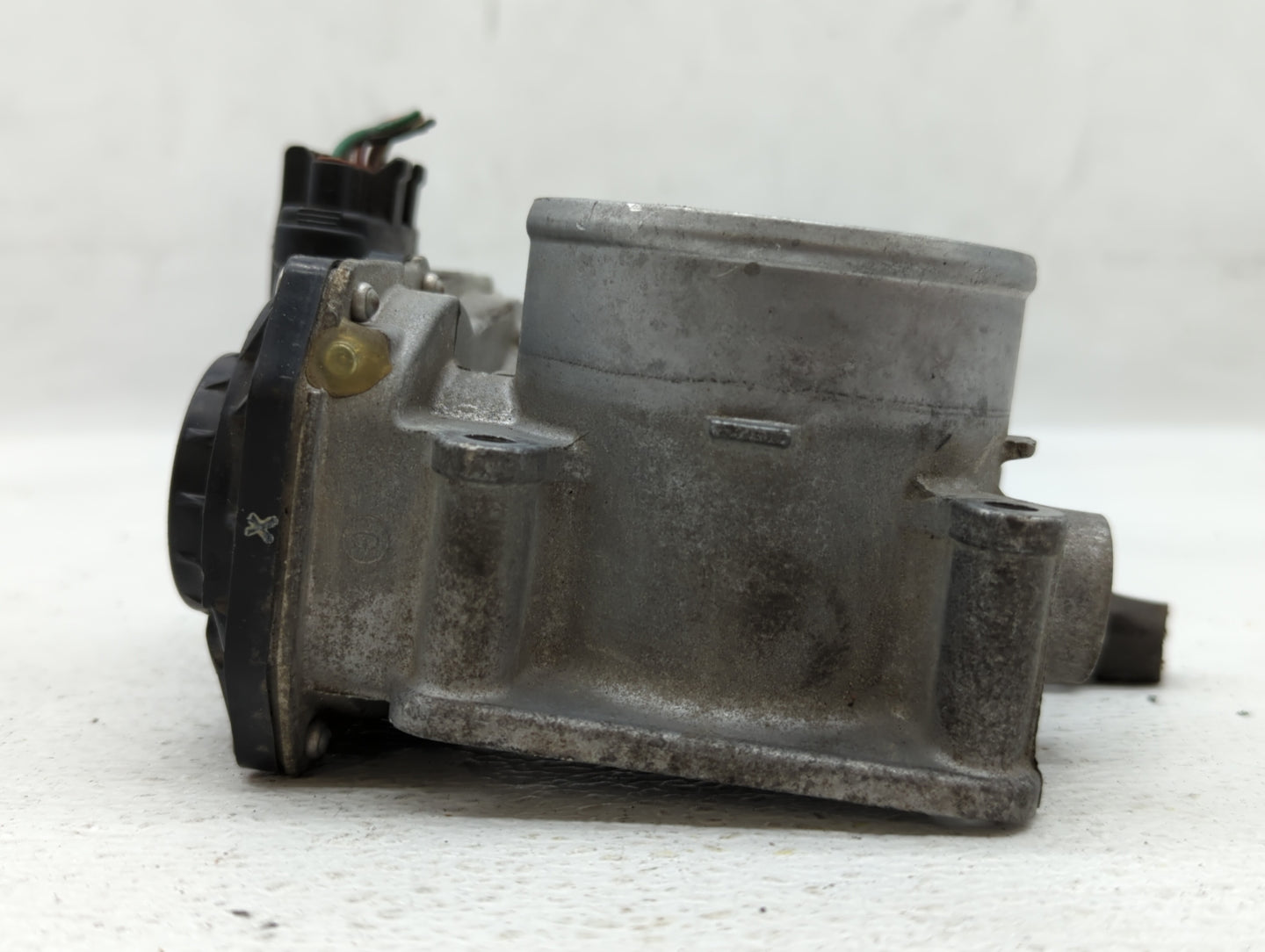 2013-2019 Nissan Sentra Throttle Body P/N:3RA60-01 A Fits Fits 2013 2014 2015 2016 2017 2018 2019 OEM Used Auto Parts - Oemu