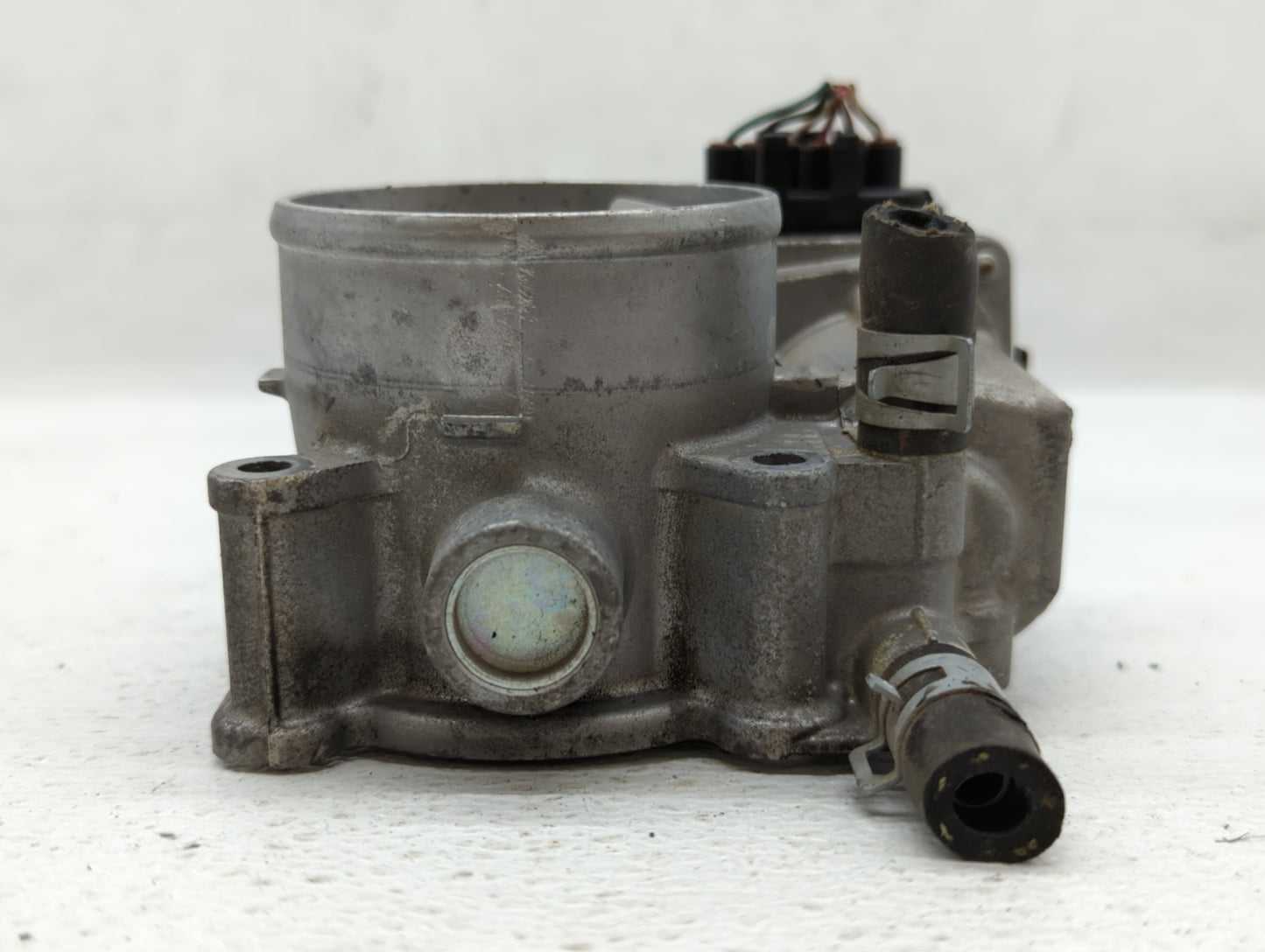 2013-2019 Nissan Sentra Throttle Body P/N:3RA60-01 A Fits Fits 2013 2014 2015 2016 2017 2018 2019 OEM Used Auto Parts - Oemu