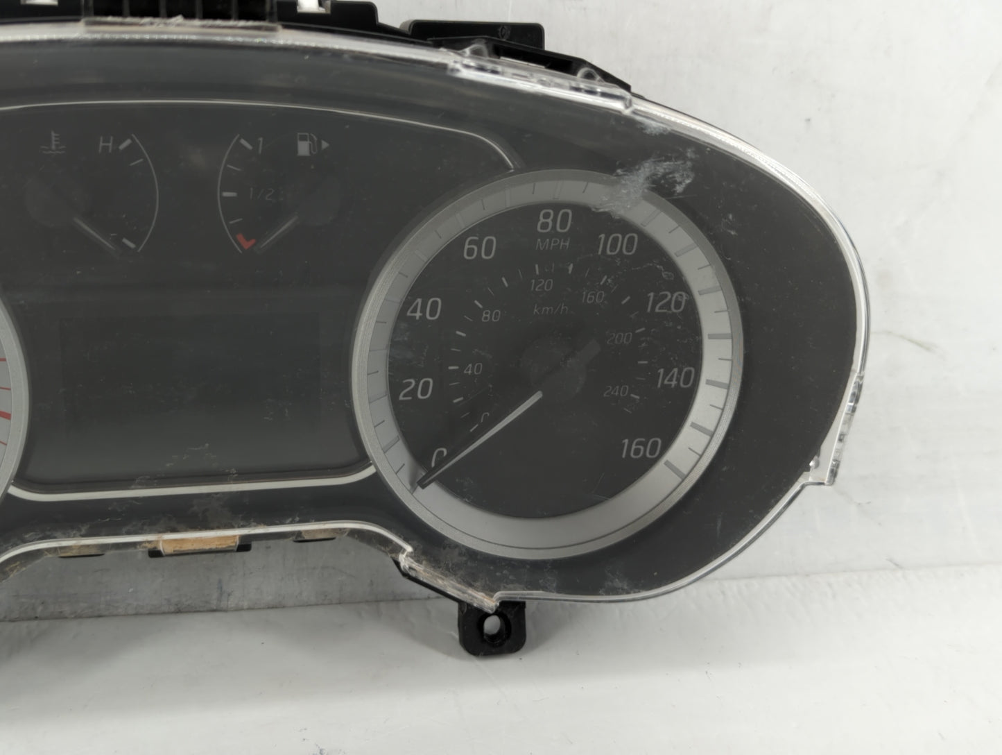 2013-2014 Nissan Sentra Instrument Cluster Speedometer Gauges P/N:248103SG1A Fits Fits 2013 2014 OEM Used Auto Parts - Oemus