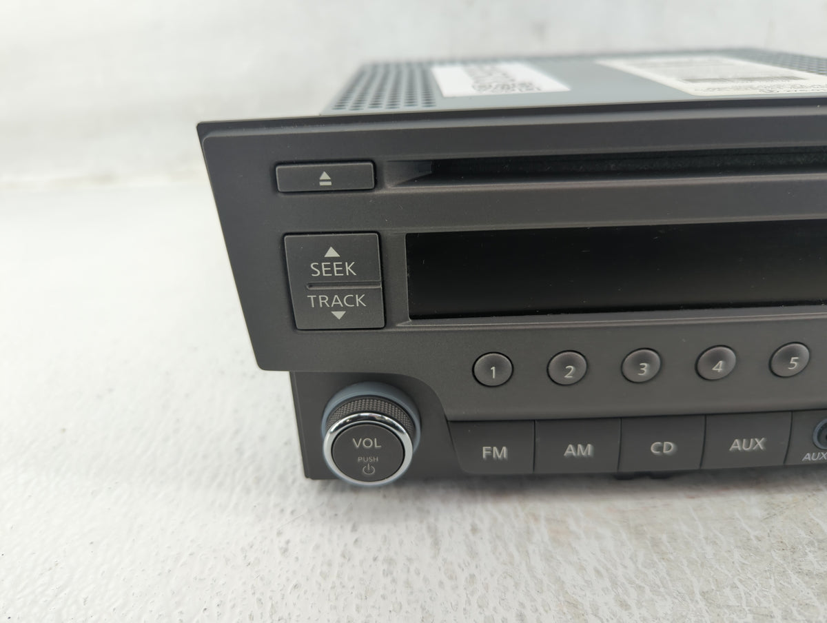 2013-2014 Nissan Sentra Am Fm Cd Player Radio Receiver 568503 - Oemusedautoparts1.com