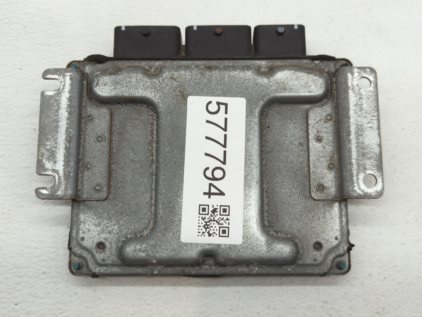 2013-2015 Nissan Sentra PCM Engine Control Computer ECU ECM PCU OEM P/N:NEC005-667 Fits Fits 2013 2014 2015 OEM Used Auto Pa