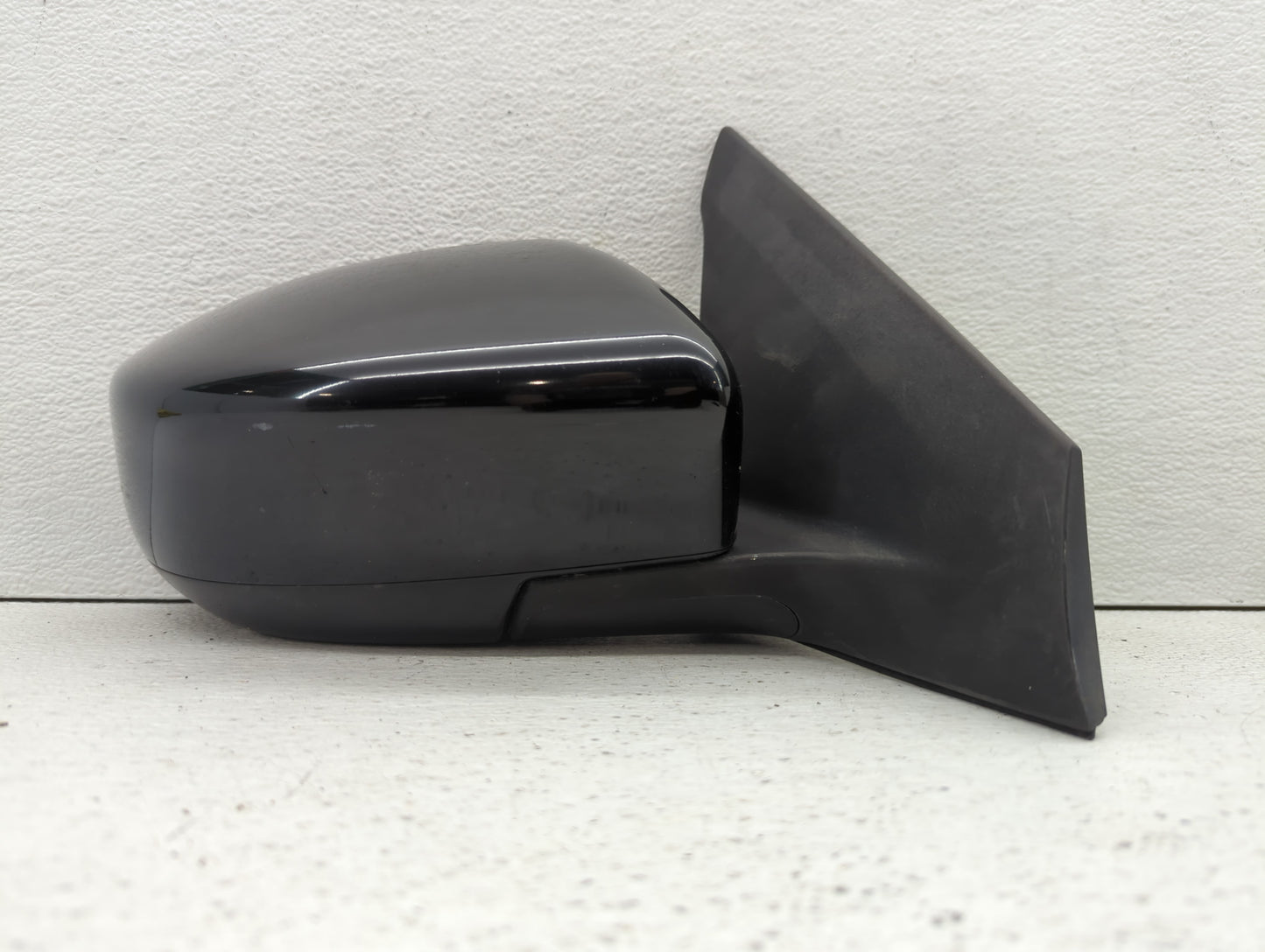 2013-2015 Nissan Sentra Passenger Side View Mirror - Right Door Mirror OEM Used - Oemusedautoparts1.com