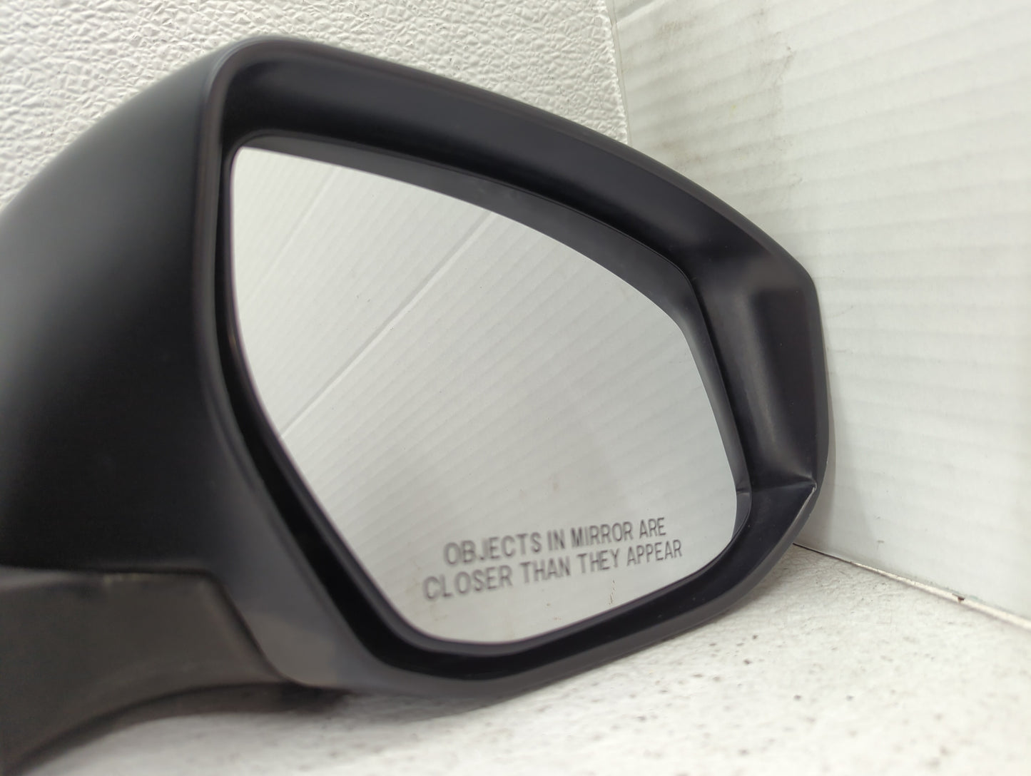 2013-2015 Nissan Sentra Passenger Side View Mirror - Right Door Mirror OEM Used - Oemusedautoparts1.com