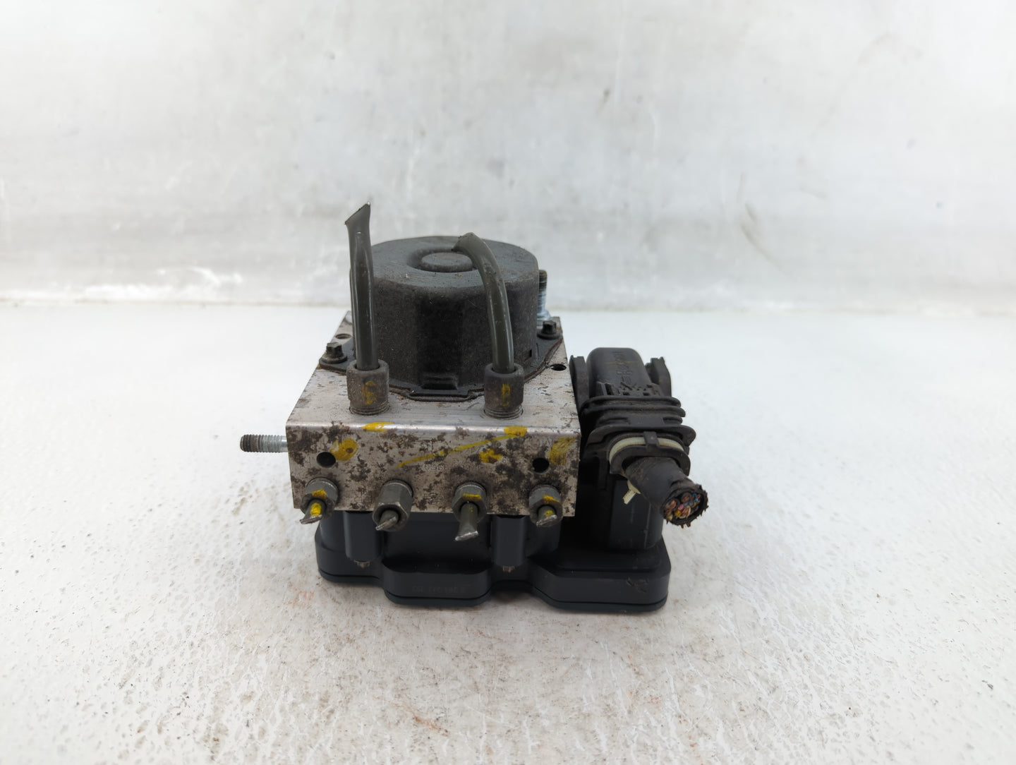 2013-2014 Nissan Sentra ABS Pump Control Module Replacement P/N:47660 3SG0A Fits Fits 2013 2014 OEM Used Auto Parts - Oemuse