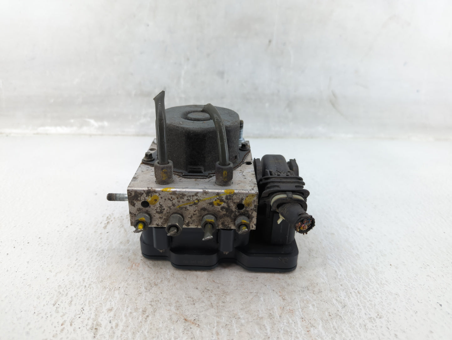 2013-2014 Nissan Sentra ABS Pump Control Module Replacement P/N:47660 3SG0A Fits Fits 2013 2014 OEM Used Auto Parts - Oemuse