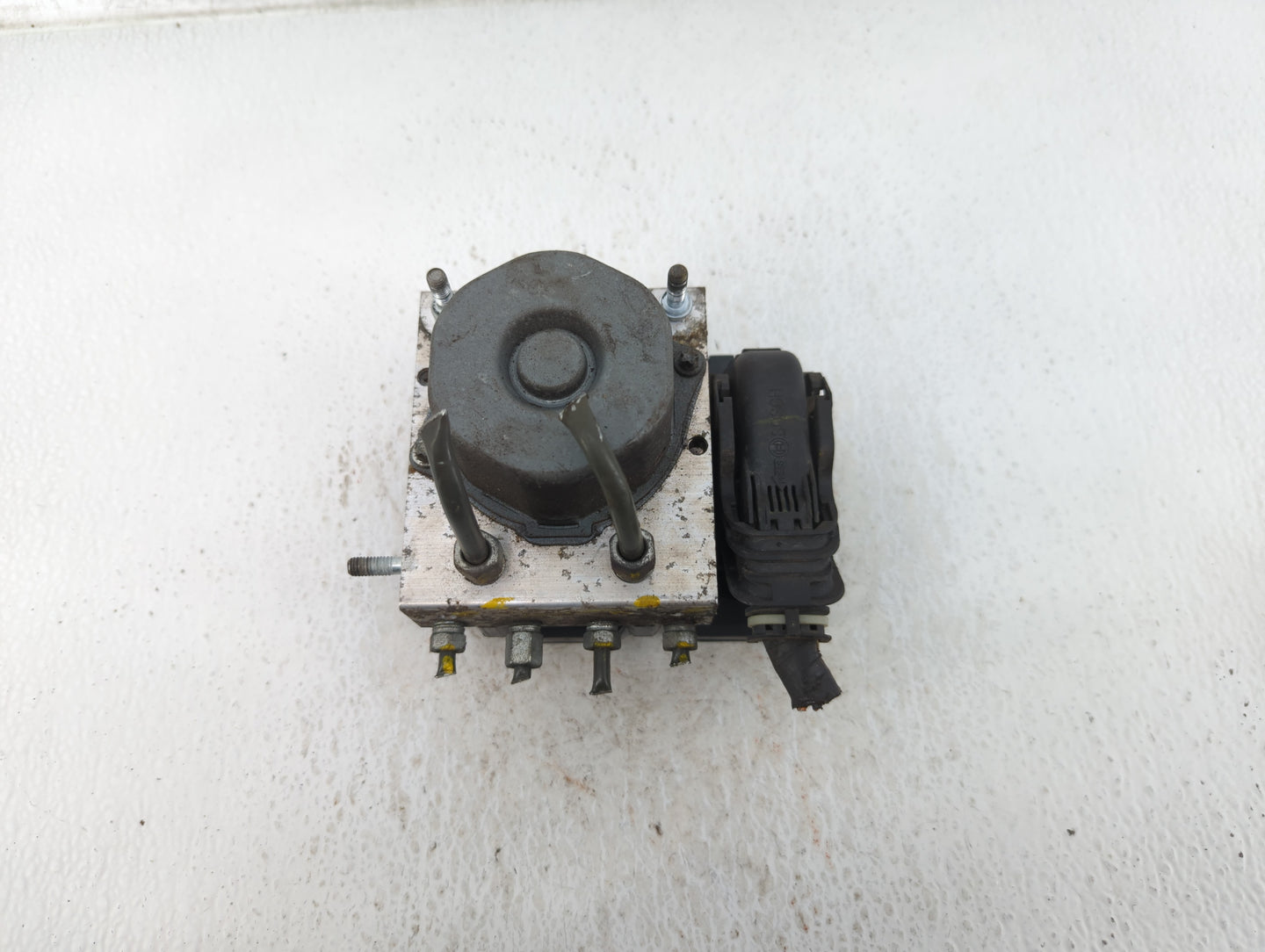 2013-2014 Nissan Sentra ABS Pump Control Module Replacement P/N:47660 3SG0A Fits Fits 2013 2014 OEM Used Auto Parts - Oemuse