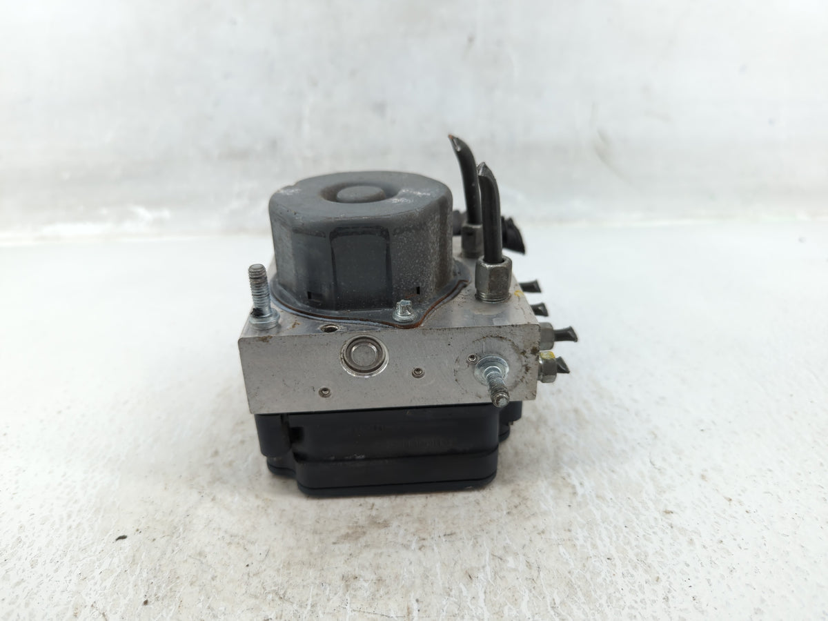 2013-2014 Nissan Sentra Anti-Lock Brake ABS Pump Module Actuator OEM P/N:47660 3SG0A Fits Fits 2013 2014 OEM Used Auto Parts