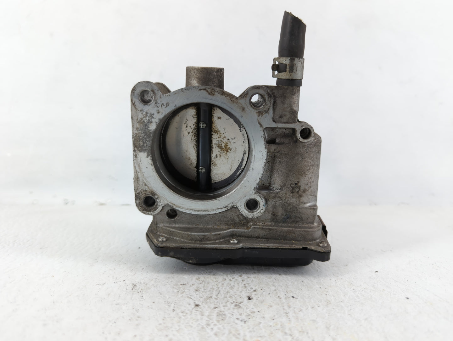 2013-2019 Nissan Sentra Throttle Body P/N:00267 3RA60-01 Fits Fits 2013 2014 2015 2016 2017 2018 2019 OEM Used Auto Parts - 