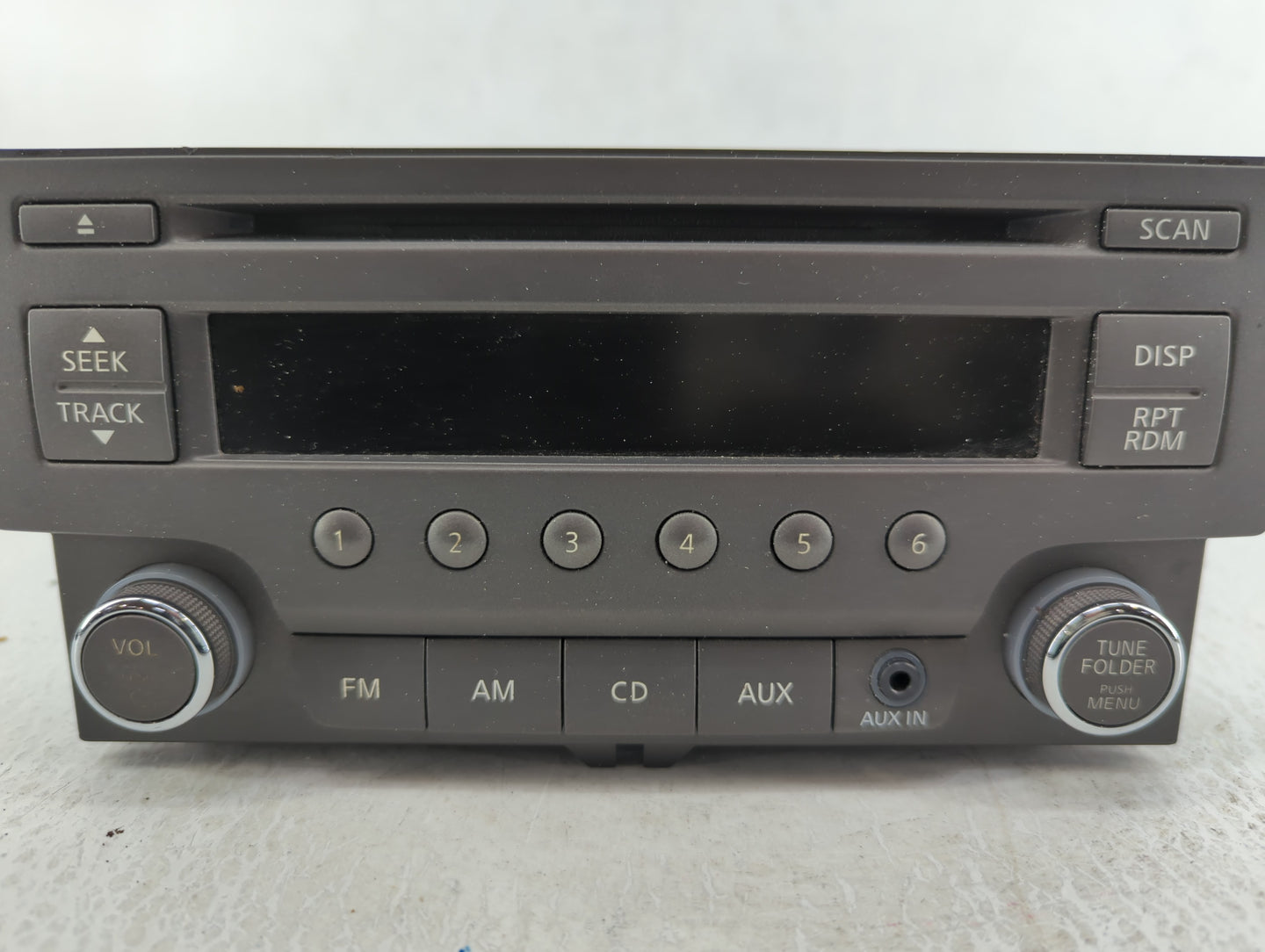 2013-2014 Nissan Sentra Radio AM FM Cd Player Receiver Replacement P/N:281853RA2A Fits Fits 2013 2014 OEM Used Auto Parts - 