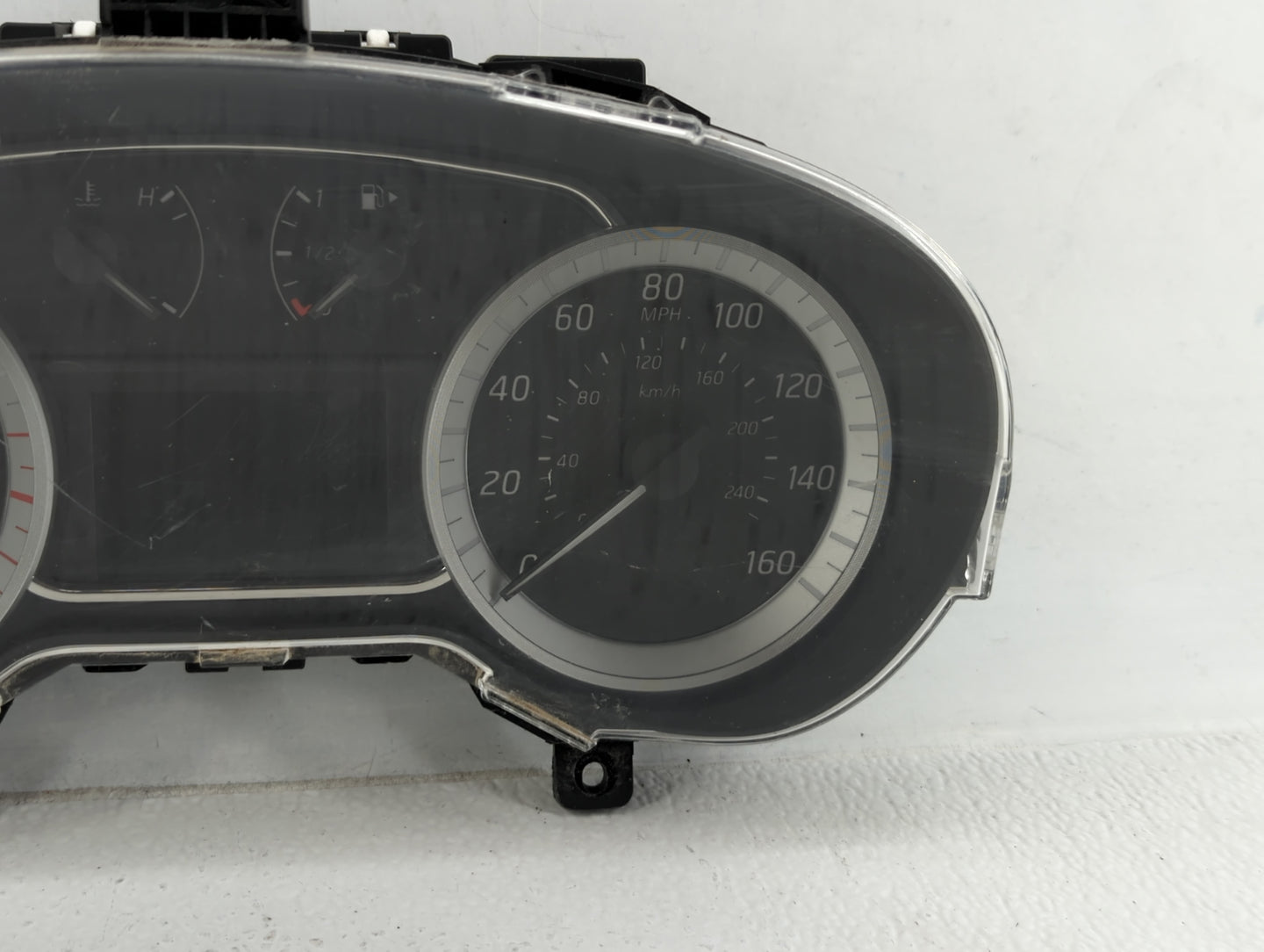 2013-2014 Nissan Sentra Instrument Cluster Speedometer Gauges P/N:248103SG1A Fits Fits 2013 2014 OEM Used Auto Parts - Oemus