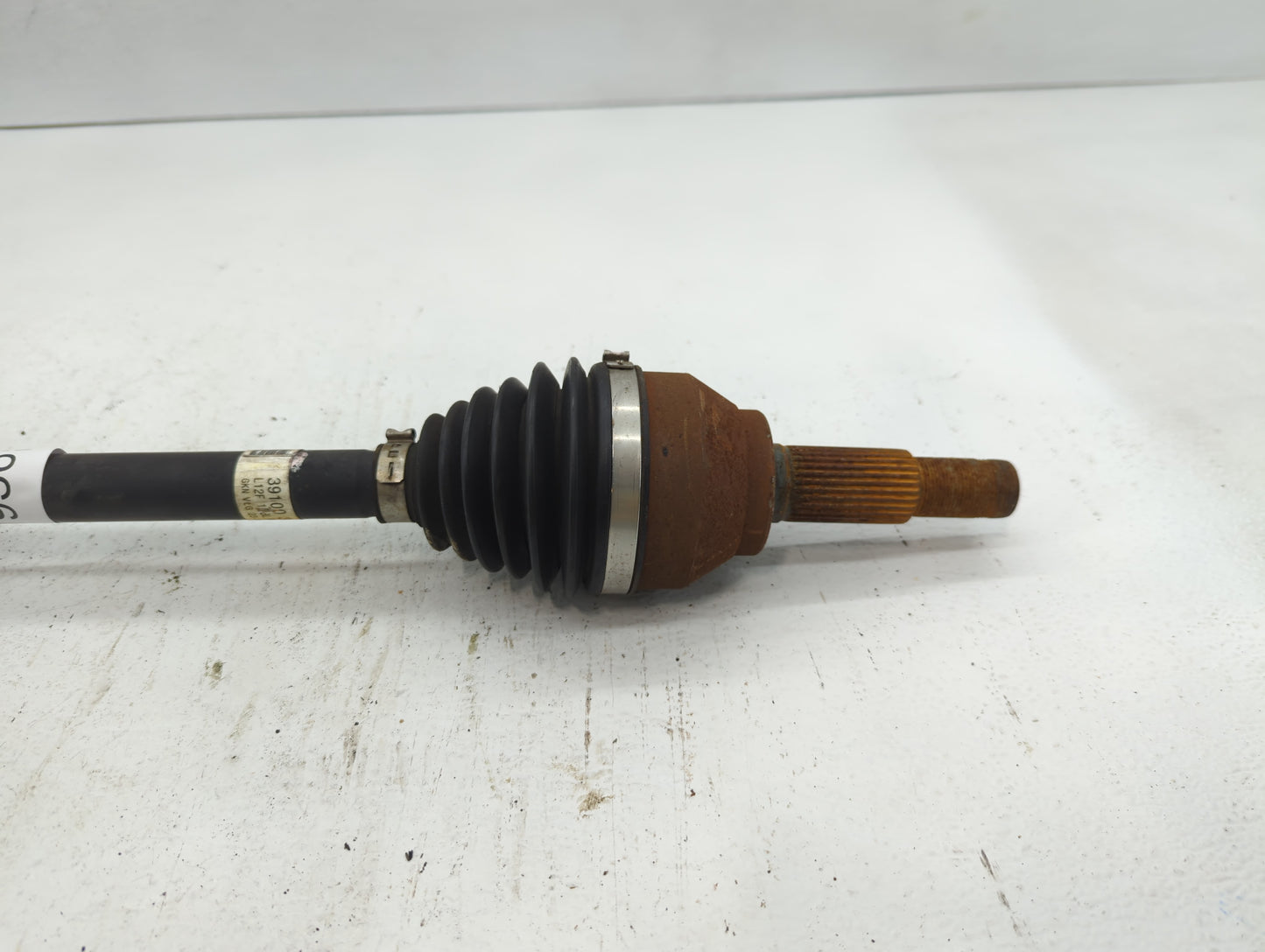 2013-2019 Nissan Sentra Axle Shaft Front Driver Cv C/v - Oemusedautoparts1.com