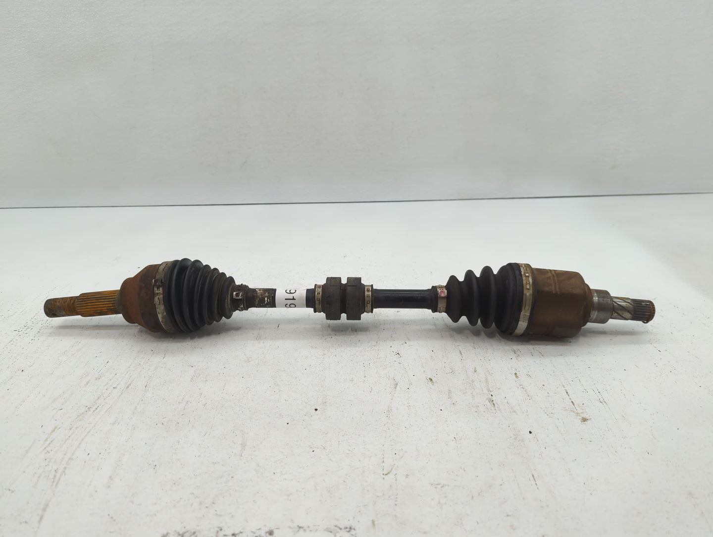 2013-2019 Nissan Sentra Axle Shaft Front Driver Cv C/v - Oemusedautoparts1.com