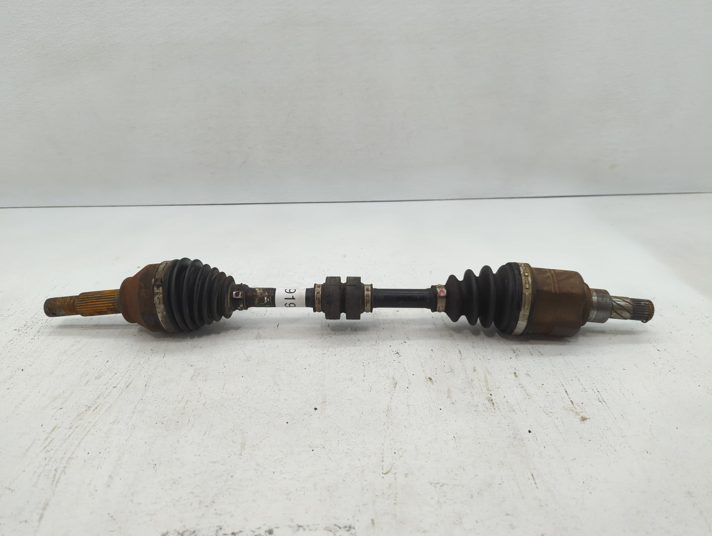 2013-2019 Nissan Sentra Axle Shaft Front Driver Cv C/v - Oemusedautoparts1.com