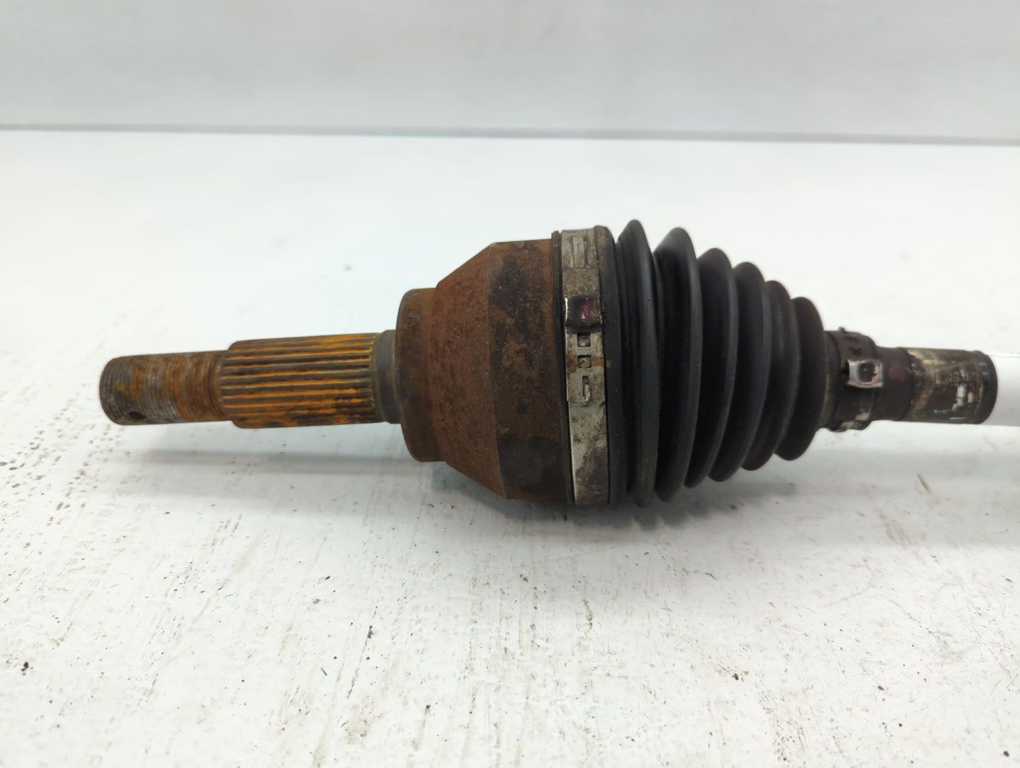 2013-2019 Nissan Sentra Axle Shaft Front Driver Cv C/v - Oemusedautoparts1.com