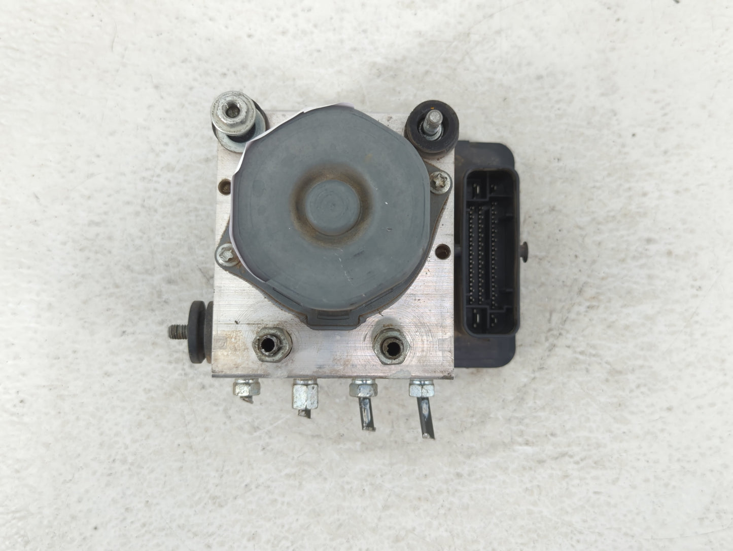 2013-2014 Nissan Sentra ABS Pump Control Module Replacement P/N:47660 3SG0A Fits Fits 2013 2014 OEM Used Auto Parts - Oemuse