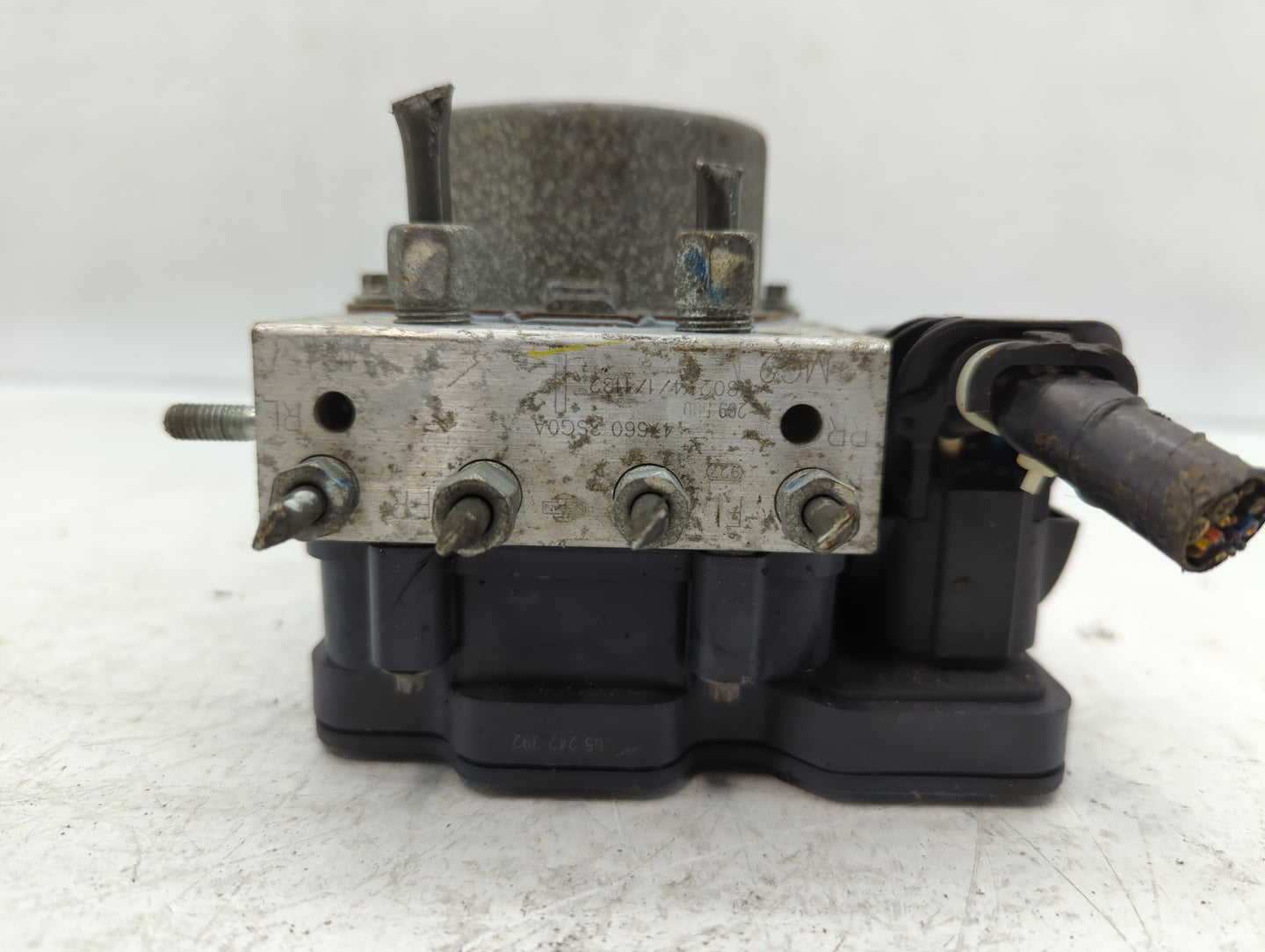 2013-2014 Nissan Sentra ABS Pump Control Module Replacement P/N:47660 3SG0A Fits Fits 2013 2014 OEM Used Auto Parts - Oemuse