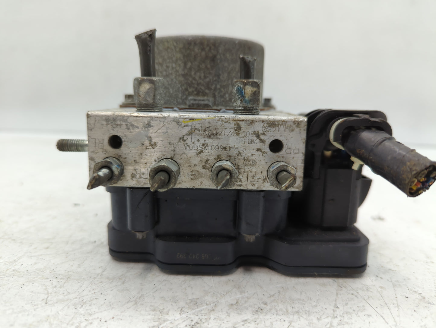 2013-2014 Nissan Sentra ABS Pump Control Module Replacement P/N:47660 3SG0A Fits Fits 2013 2014 OEM Used Auto Parts - Oemuse