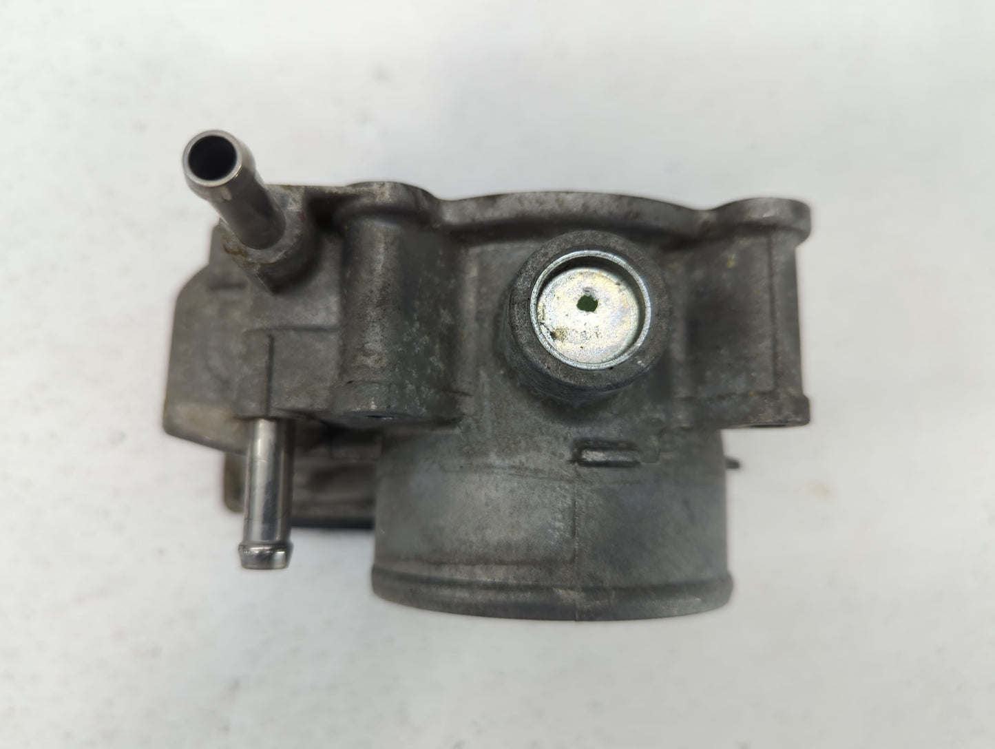 2013-2019 Nissan Sentra Throttle Body P/N:3RA60-01 A 3RA60-01 B Fits Fits 2013 2014 2015 2016 2017 2018 2019 OEM Used Auto P