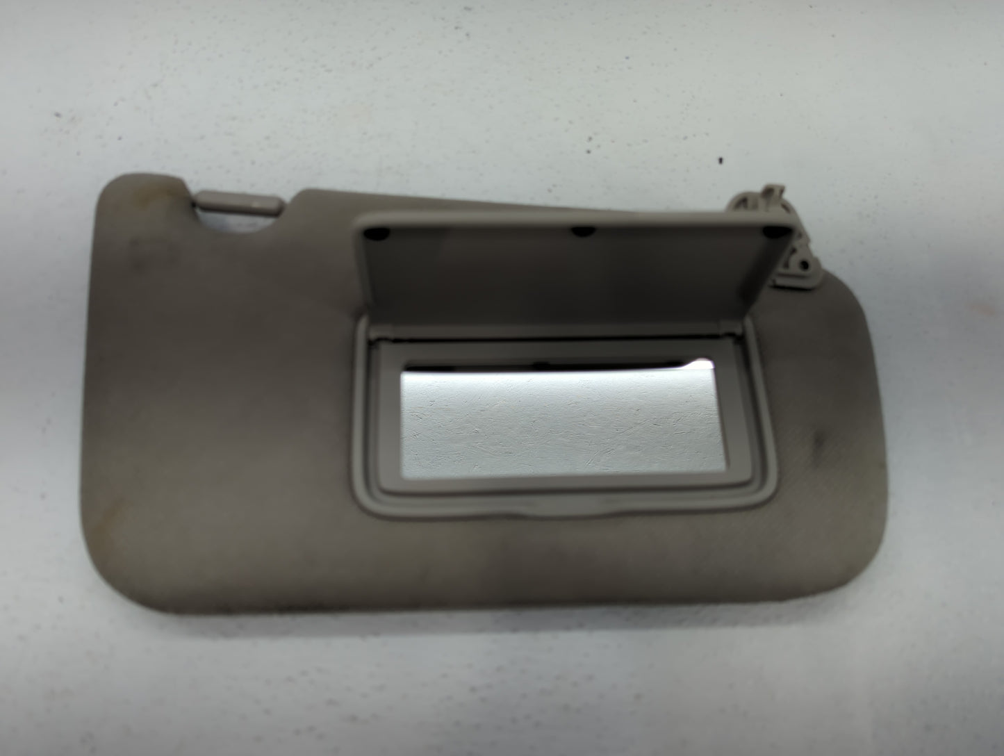 2013-2019 Nissan Sentra Sun Visor Shade Replacement Driver Left Mirror Fits Fits 2012 2013 2014 2015 2016 2017 2018 2019 OEM