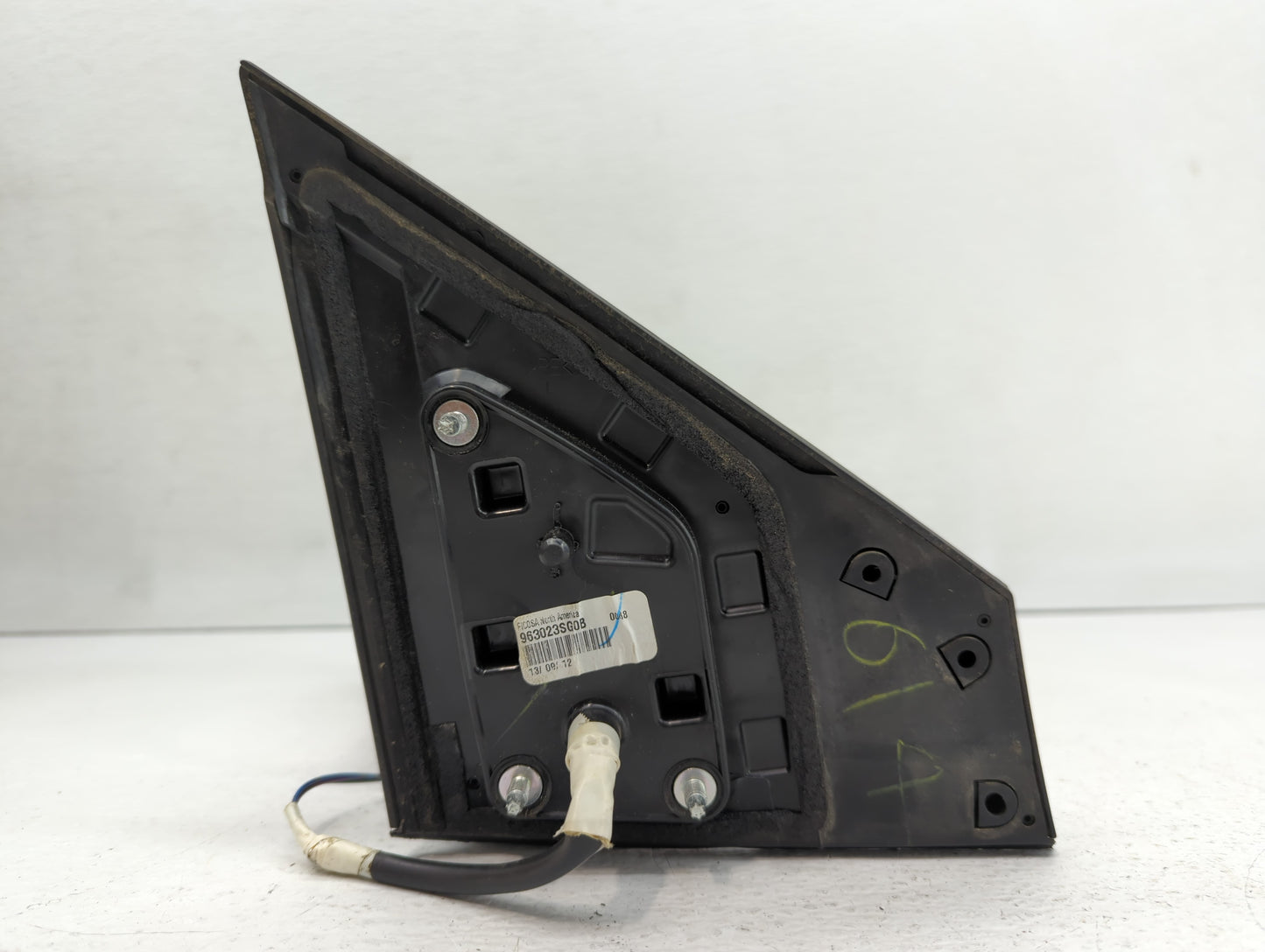 2013-2015 Nissan Sentra Driver Side View Mirror - Left Door Mirror OEM Used - Oemusedautoparts1.com