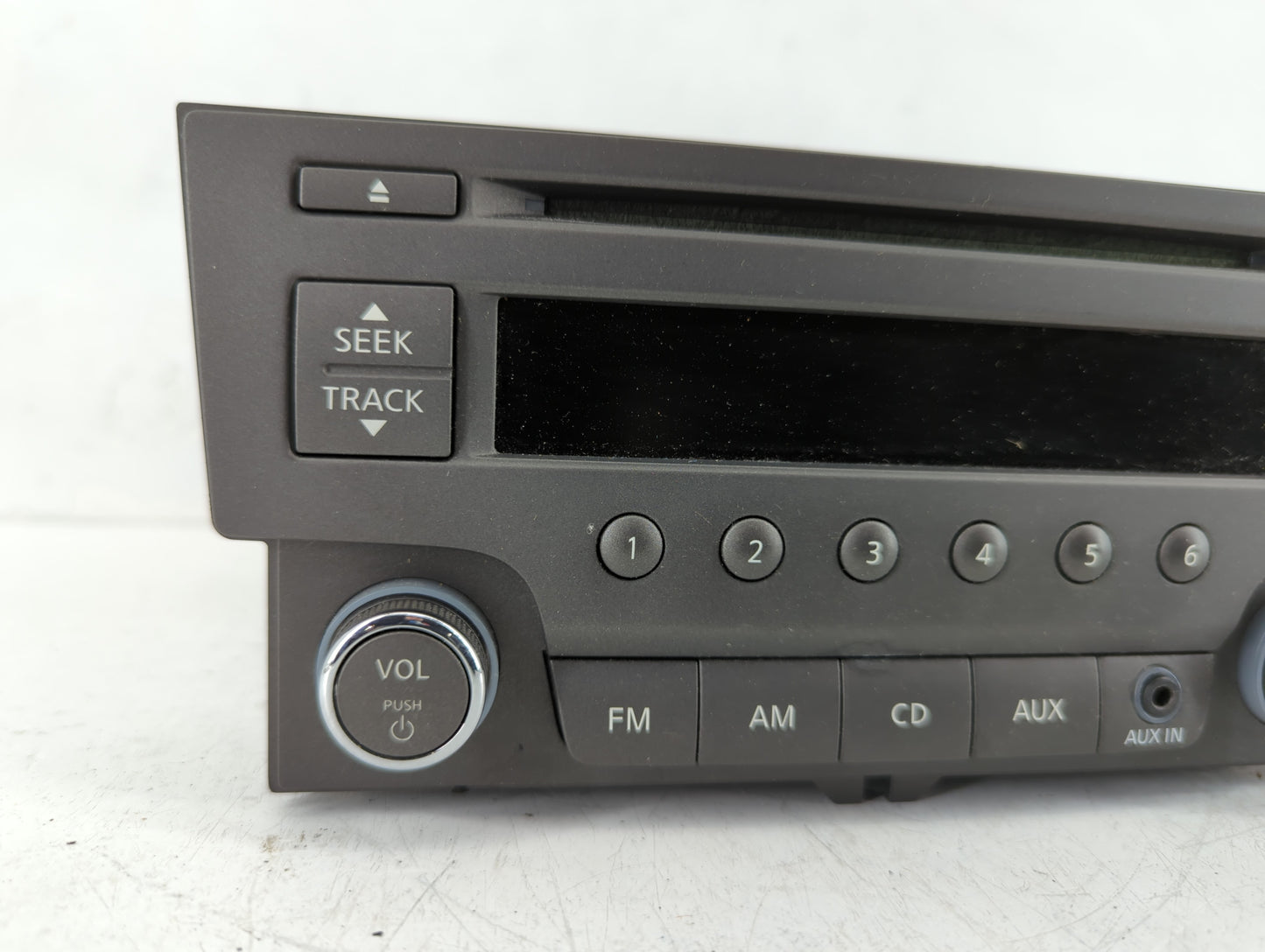 2013-2014 Nissan Sentra Am Fm Cd Player Radio Receiver - Oemusedautoparts1.com