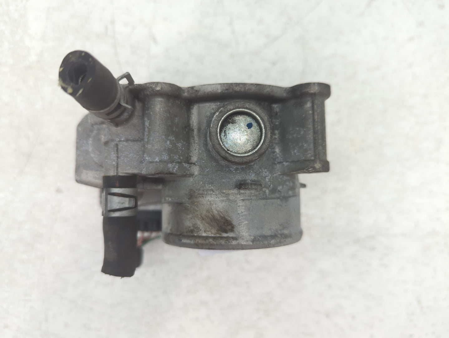 2013-2019 Nissan Sentra Throttle Body P/N:3RA60-01 A Fits Fits 2013 2014 2015 2016 2017 2018 2019 OEM Used Auto Parts - Oemu