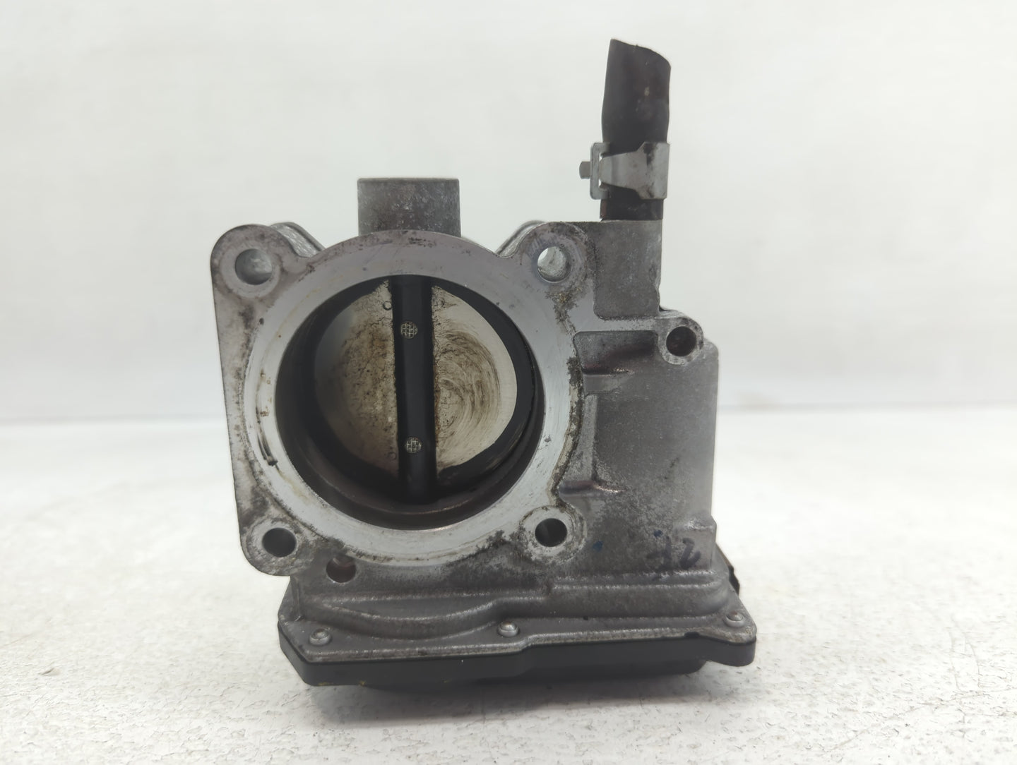 2013-2019 Nissan Sentra Throttle Body P/N:3RA60-01 A Fits Fits 2013 2014 2015 2016 2017 2018 2019 OEM Used Auto Parts - Oemu