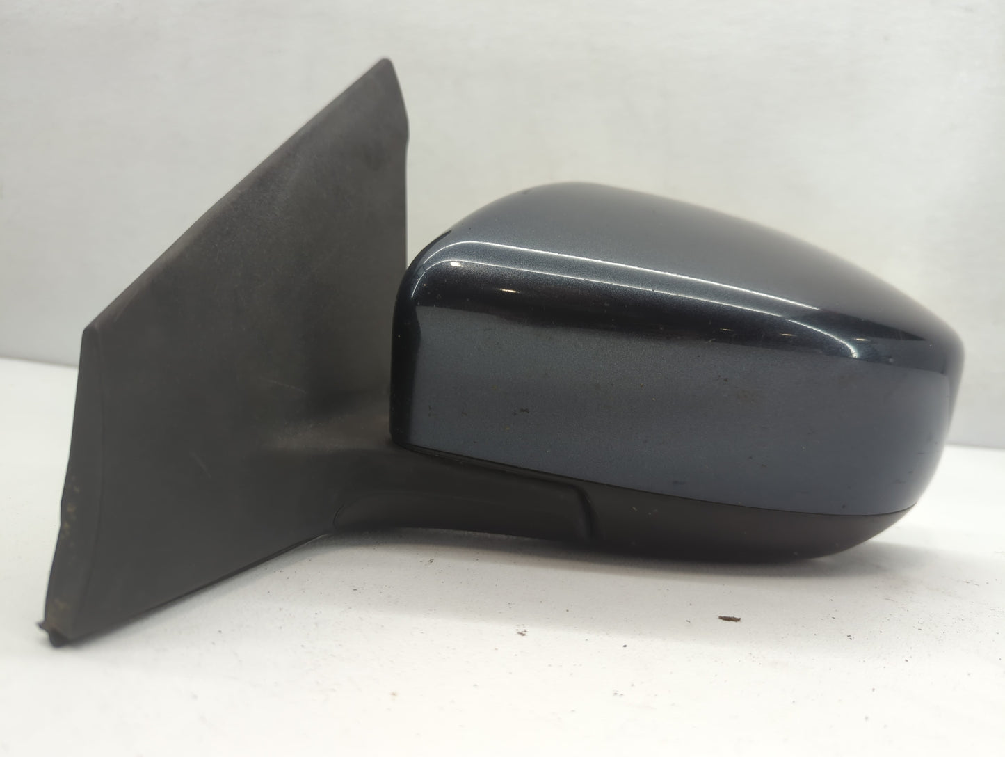 2013-2015 Nissan Sentra Driver Side View Mirror - Left Door Mirror OEM Used - Oemusedautoparts1.com