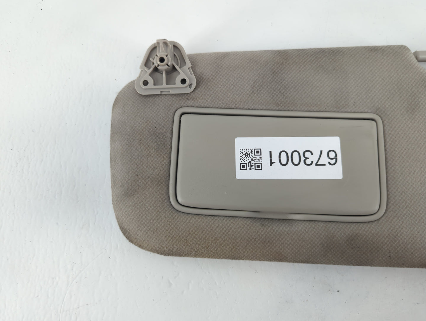 2013-2019 Nissan Sentra Sun Visor Shade Replacement Driver Left Mirror Fits Fits 2012 2013 2014 2015 2016 2017 2018 2019 OEM