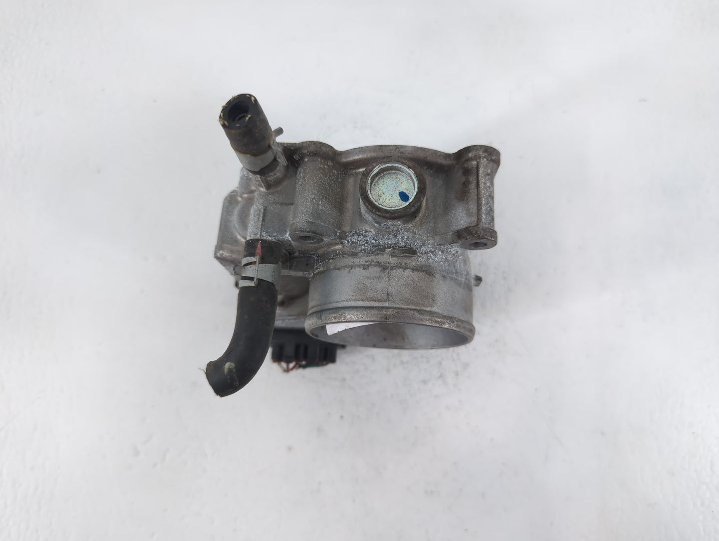 2013-2019 Nissan Sentra Throttle Body P/N:00005 3B27, 3RA60-01 A Fits Fits 2013 2014 2015 2016 2017 2018 2019 OEM Used Auto 