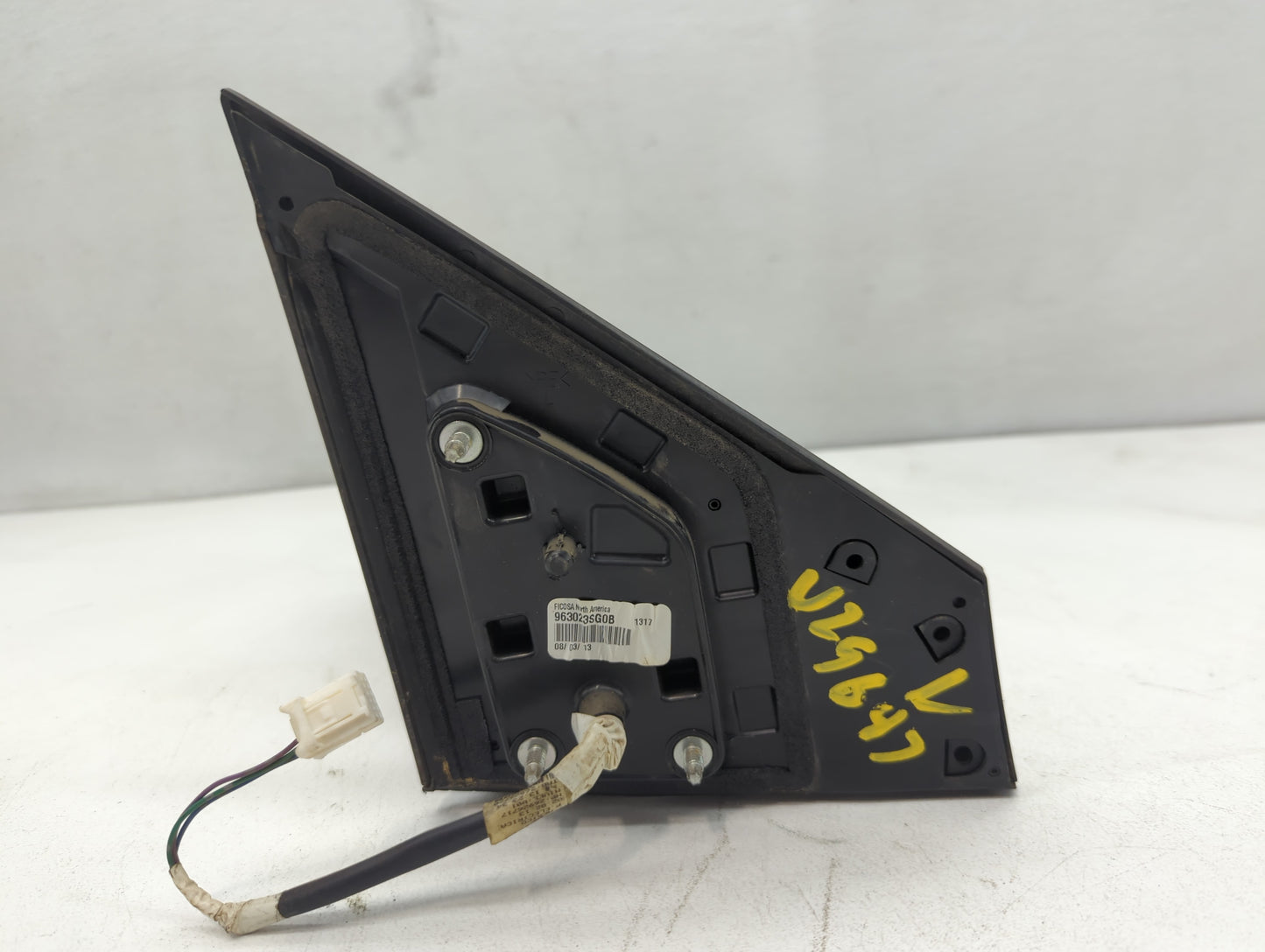 2013-2015 Nissan Sentra Driver Side View Mirror - Left Door Mirror OEM Used - Oemusedautoparts1.com