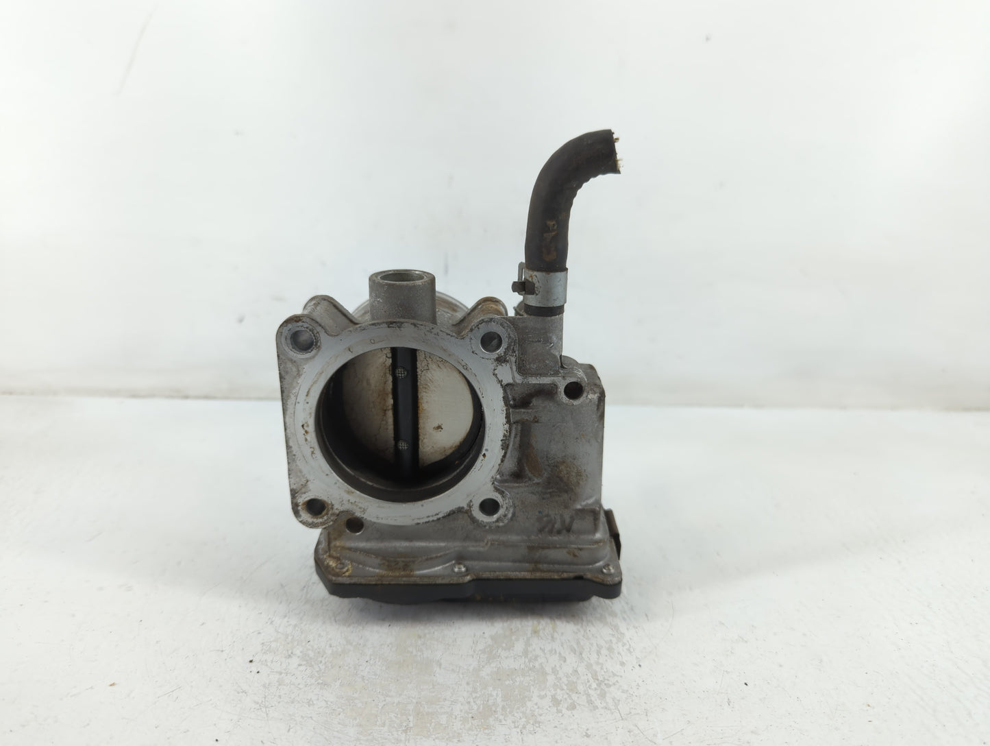 2013-2019 Nissan Sentra Throttle Body P/N:3RA60-01 A Fits Fits 2013 2014 2015 2016 2017 2018 2019 OEM Used Auto Parts - Oemu