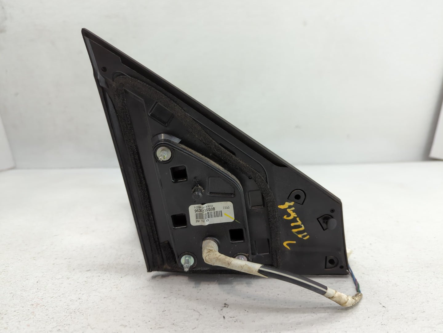 2013-2015 Nissan Sentra Driver Side View Mirror - Left Door Mirror OEM Used - Oemusedautoparts1.com