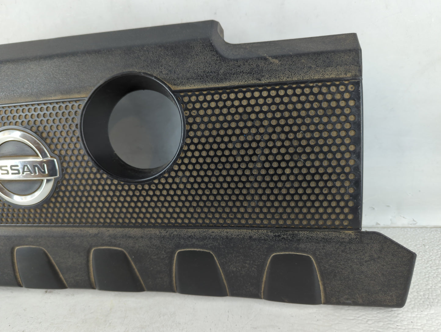 2013 Nissan Sentra Engine Cover - Oemusedautoparts1.com
