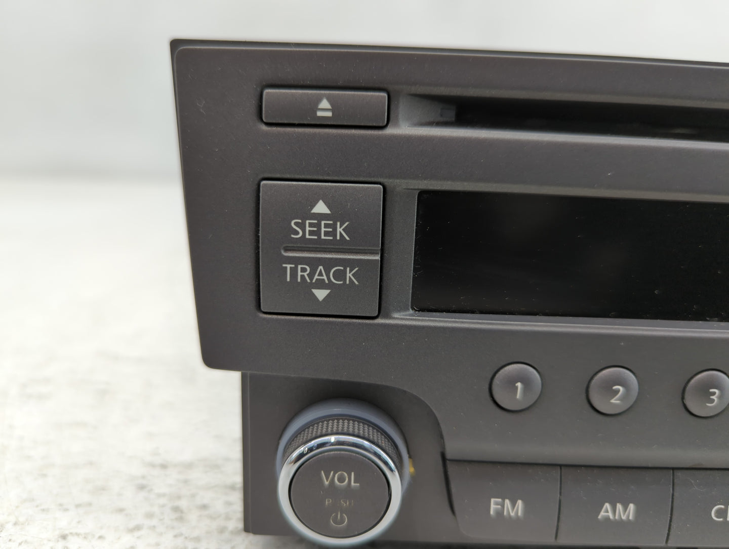 2013-2014 Nissan Sentra Radio AM FM Cd Player Receiver Replacement P/N:28185 3RA2A Fits Fits 2013 2014 OEM Used Auto Parts -