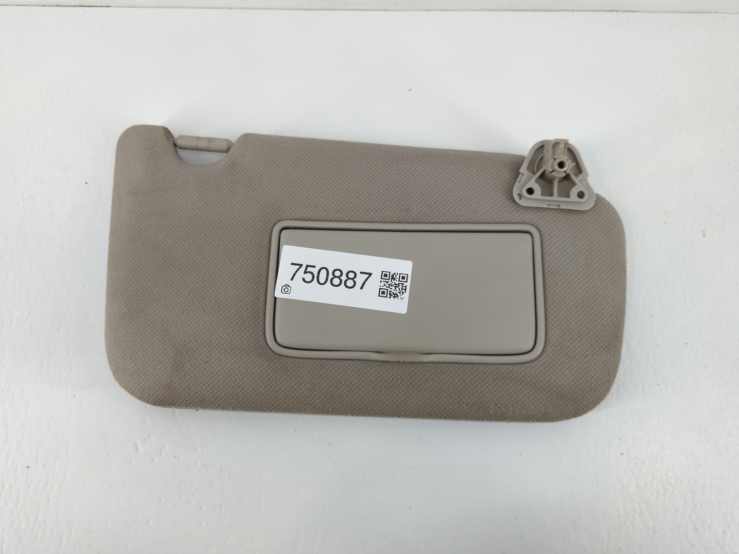 2013-2019 Nissan Sentra Sun Visor Shade Replacement Passenger Right Mirror Fits Fits 2012 2013 2014 2015 2016 2017 2018 2019